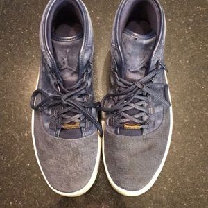 Jordon Westbrook 0’s size 11